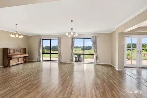 Property photo of 41 Hindmarsh Lane Robertson NSW 2577