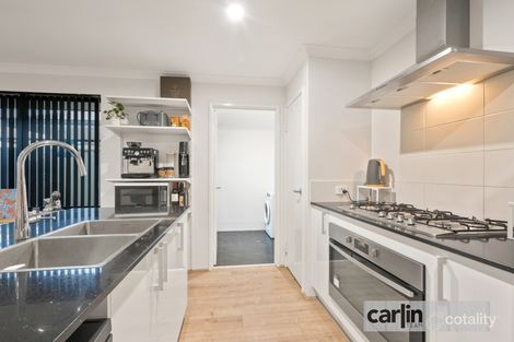 Property photo of 30 Canary Drive Hammond Park WA 6164