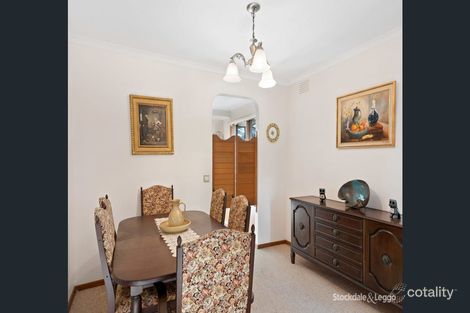 Property photo of 11 Oaktree Road Croydon North VIC 3136