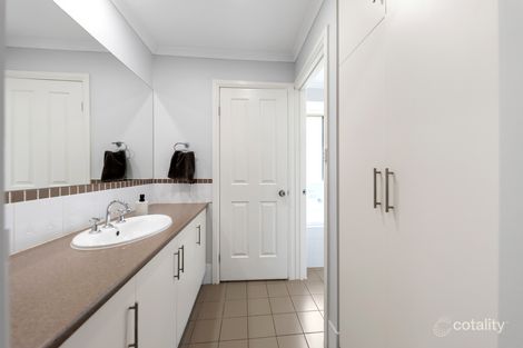 Property photo of 10 Hannah Road Munno Para West SA 5115