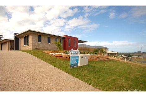 Property photo of 1/46 Waterview Drive Lammermoor QLD 4703