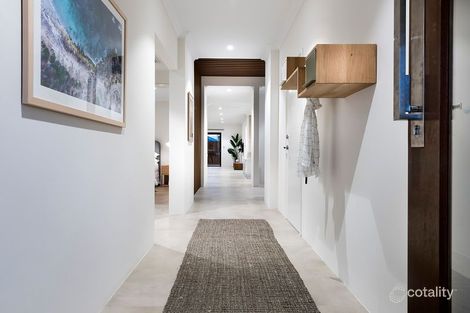 Property photo of 92 Reflection Boulevard Jindalee WA 6036