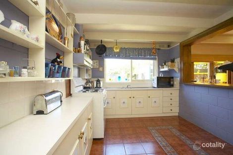 Property photo of 2 Weatherston Road Seaford VIC 3198