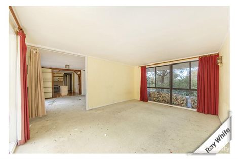 Property photo of 2 Arnold Place Kambah ACT 2902