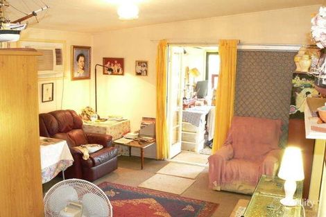 Property photo of 4 Hayes Street Brassall QLD 4305