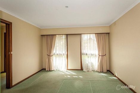 Property photo of 2 Yvonne Avenue Croydon South VIC 3136