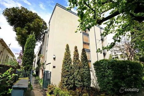 Property photo of 2/18 Kensington Road South Yarra VIC 3141