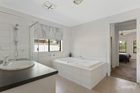 Property photo of 2 Oneill Court Epsom VIC 3551