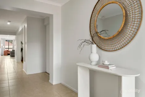 Property photo of 190 Shepherdson Road Parafield Gardens SA 5107