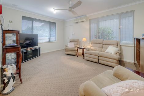 Property photo of 1/9 Salamander Place Dianella WA 6059