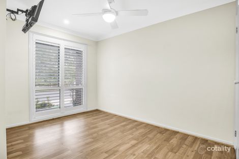 Property photo of 2 Ferdinand Crescent Ropes Crossing NSW 2760