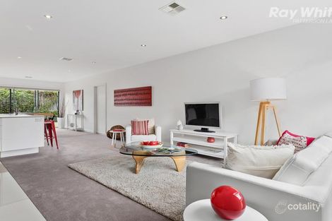 Property photo of 46 Dresden Drive Waterways VIC 3195