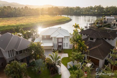 Property photo of 24 Ferrymans Court Helensvale QLD 4212