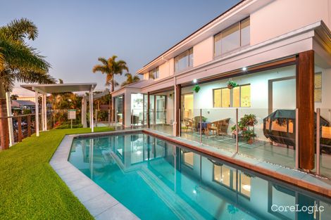 Property photo of 24 Ferrymans Court Helensvale QLD 4212