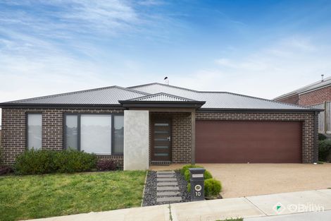 10 BUCKLAND DR, WARRAGUL, VIC 3820
