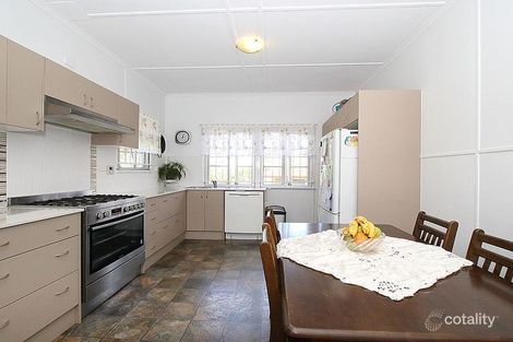 Property photo of 11 Marginson Street Leichhardt QLD 4305