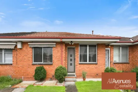 Property photo of 2/1475 Heatherton Road Dandenong North VIC 3175