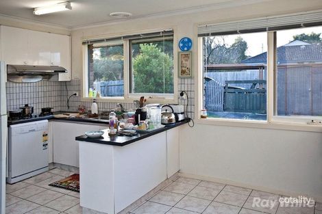 Property photo of 1 Gaynor Crescent Glen Waverley VIC 3150