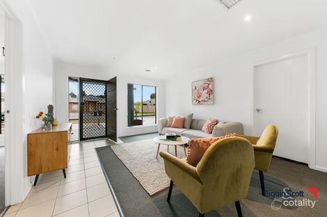 Property photo of 3 Swordgrass Avenue Tarneit VIC 3029