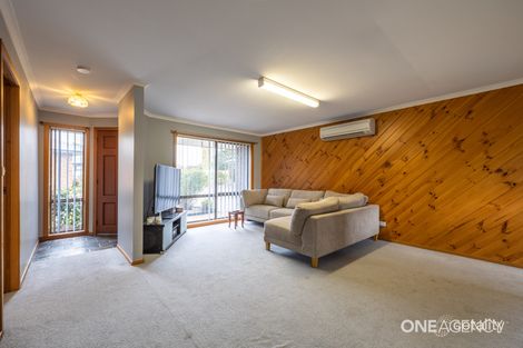 Property photo of 2/5 Brady Place Somerset TAS 7322