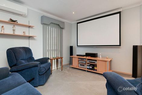 Property photo of 16 Blaxland Court Mooroolbark VIC 3138