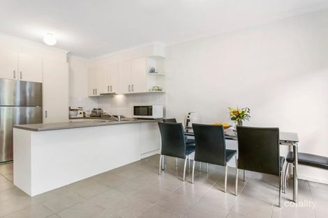 Property photo of 4/17-19 Myrtle Street Bayswater VIC 3153