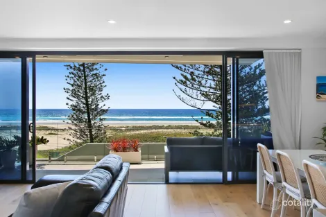 Property photo of 5/102 Pacific Parade Bilinga QLD 4225