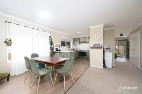 Property photo of 14B Ash Tree Drive Armidale NSW 2350