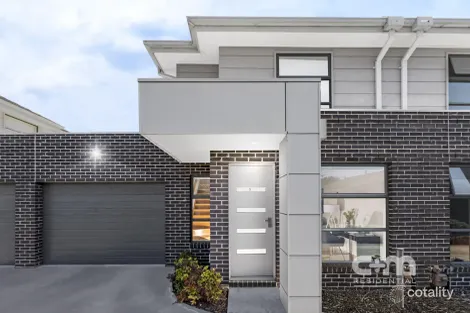 Property photo of 3/15 Callander Road Pascoe Vale VIC 3044