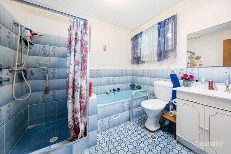 Property photo of 10 Greenwood Avenue Berkeley Vale NSW 2261