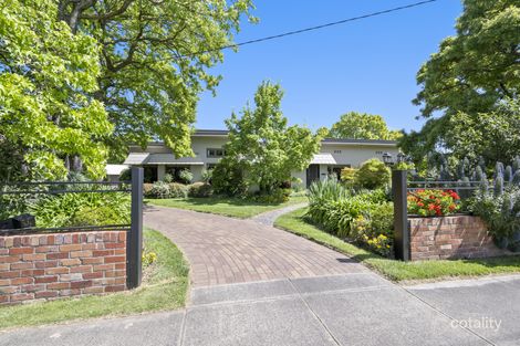 1719 Sturt St, Alfredton, VIC 3350