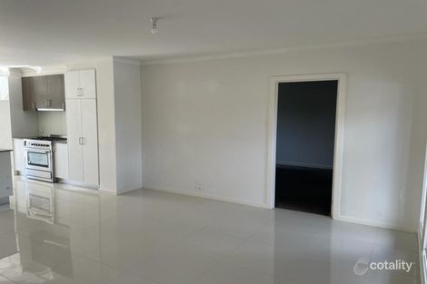 Property photo of 3/19 Elizabeth Street Cranbourne North VIC 3977