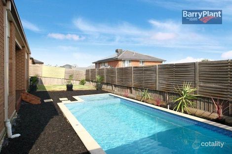 Property photo of 5 Cropton Rise Craigieburn VIC 3064