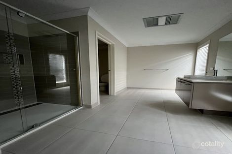 Property photo of 32 Morison Road Clyde VIC 3978