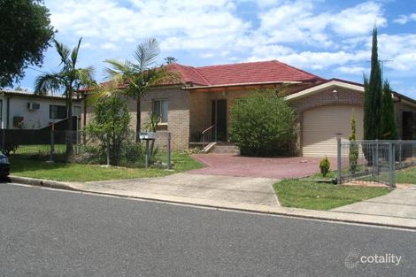 Property photo of 14 Cartela Crescent Smithfield NSW 2164