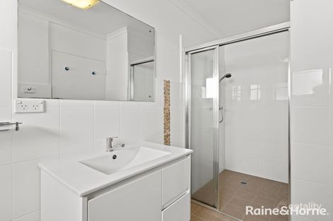 Property photo of 4/11 Lynn Avenue Point Frederick NSW 2250