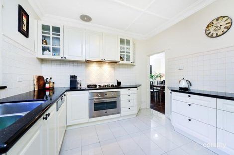 Property photo of 3/17-25 Charnwood Crescent St Kilda VIC 3182