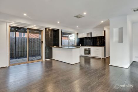 Property photo of 4 Budgeree Place Hoppers Crossing VIC 3029