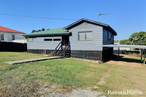 8 Gray St, Gladstone Central, QLD 4680