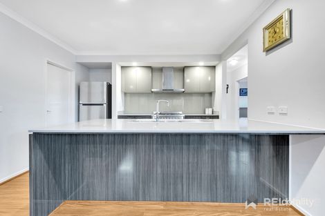 Property photo of 10 Wanneroo Circuit Harkness VIC 3337