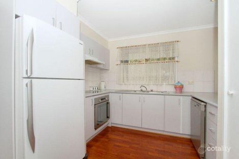 Property photo of 9 De Castella Close Mill Park VIC 3082
