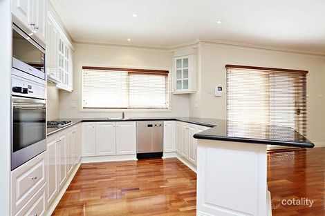 Property photo of 10 Carnarvon Close Taylors Lakes VIC 3038