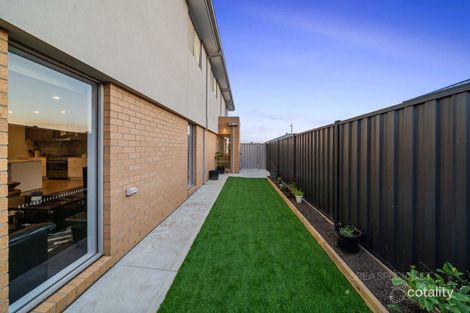 Property photo of 3 Salinga Drive Werribee VIC 3030