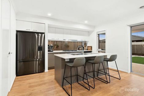 Property photo of 15 Everton Crescent Charlemont VIC 3217