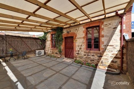 Property photo of 8 Queens Court Adelaide SA 5000