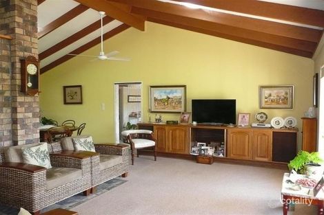 Property photo of 24 Tibrogargan Drive Beerburrum QLD 4517