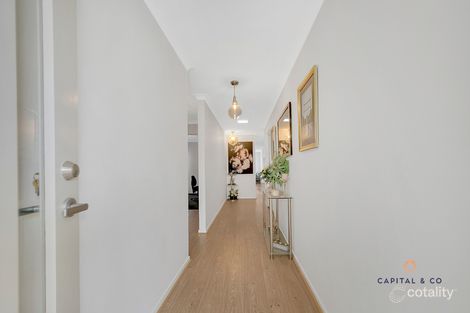 Property photo of 22 Inkerman Crescent Mickleham VIC 3064