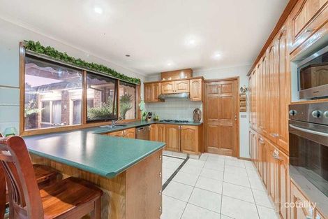 Property photo of 12 Abercarn Avenue Craigieburn VIC 3064