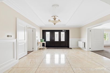 Property photo of 3 The Old Ford Werribee VIC 3030