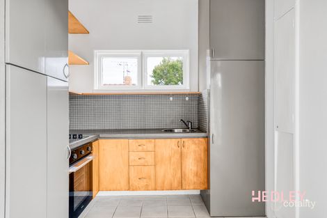 Property photo of 10/68 Mathoura Road Toorak VIC 3142